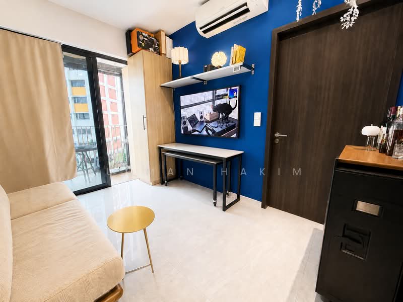 Riverfront Residences, 47 Hougang Avenue 7, 1 Bedroom, 463 sqft, Condominium For Sale, by Luqman Hakim, 500236358 - Living Room - PropertyGuru.com.sg