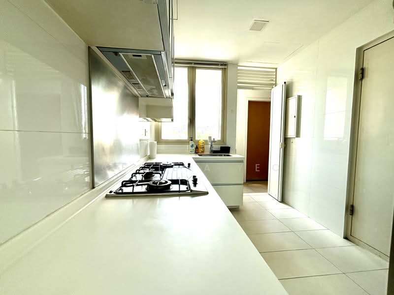 Fontaine Parry, 67 Poh Huat Road, 3 Bedrooms, 2,304 sqft, Condominium For Rent, by Cecilia Yeo, 500236360 - Kitchen - PropertyGuru.com.sg
