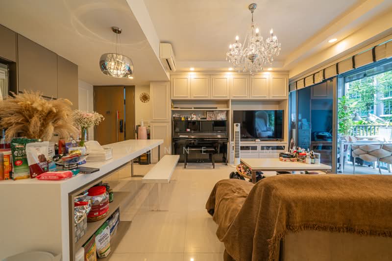 Bellewaters, 11 Anchorvale Crescent, 3 Bedrooms, 1,238 sqft, Condominium For Sale, by Yvonne Lim, 500236361 - Living Room - PropertyGuru.com.sg