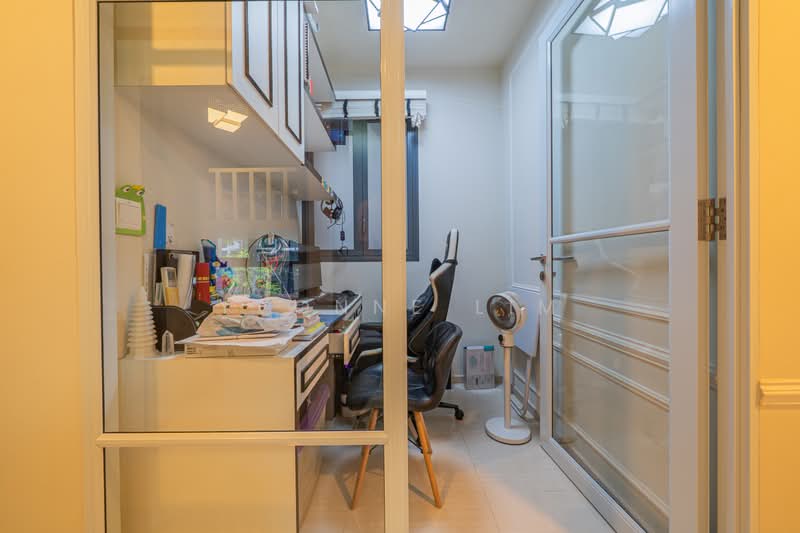 Bellewaters, 11 Anchorvale Crescent, 3 Bedrooms, 1,238 sqft, Condominium For Sale, by Yvonne Lim, 500236361 - Study - PropertyGuru.com.sg