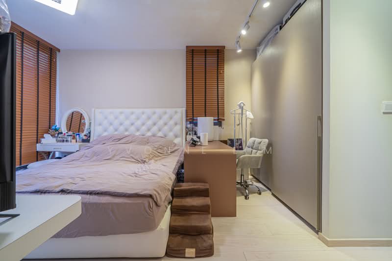 Bellewaters, 11 Anchorvale Crescent, 3 Bedrooms, 1,238 sqft, Condominium For Sale, by Yvonne Lim, 500236361 - Bedroom - PropertyGuru.com.sg
