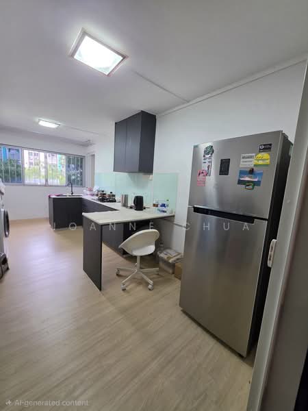 339 Clementi Avenue 5, 339 Clementi Avenue 5, 2 Bedrooms, 721 sqft, HDB Flat For Sale, by Joanne Chua, 500236362 - Kitchen - PropertyGuru.com.sg