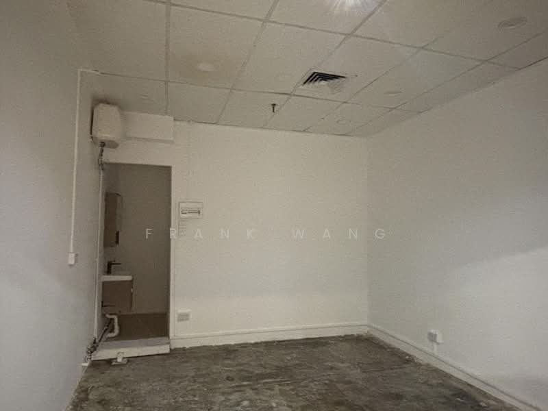 Far East Plaza, 14 Scotts Road, Orchard / River Valley, 240 sqft, Mall Shop For Rent, by Frank Wang, 500236364 - Interior - CommercialGuru.com.sg