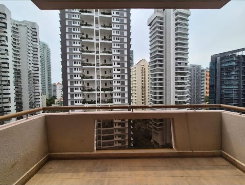 Leonie Condotel, 2 Leonie Hill Road, 4 Bedrooms, 2,722 sqft, Condominium For Rent, by Ray Lim, 500236368 - Balcony - PropertyGuru.com.sg
