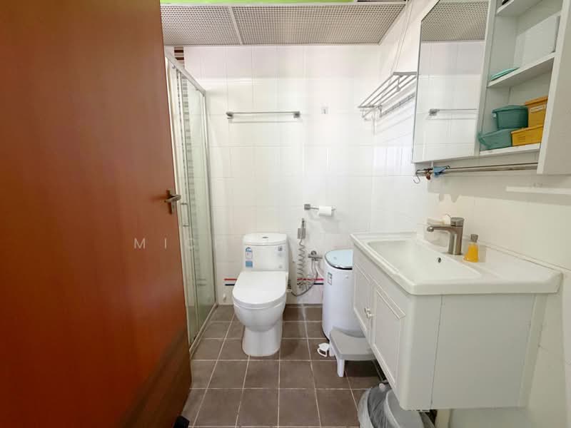 615C Edgefield Plains, 615C Edgefield Plains, Hougang / Punggol / Sengkang, 3 Bedrooms, 1,033 sqft, HDB Flat For Sale, by Michelle Tay, 500236378 - Bathroom - PropertyGuru.com.sg