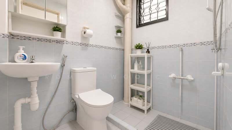 504 Montreal Drive, 504 Montreal Drive, 3 Bedrooms, 979 sqft, HDB Flat For Sale, by Roman Woo C P, 500236379 - Bathroom - PropertyGuru.com.sg