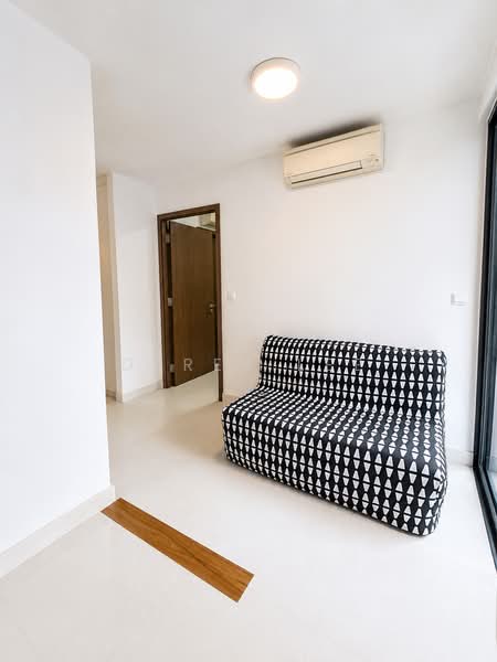 Smart Suites, 302 Sims Avenue, 1 Bedroom, 452 sqft, Condominium For Rent, by Derek Lee, 500236388 - Interior - PropertyGuru.com.sg