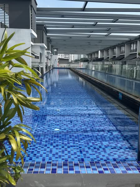 The Promenade @ Pelikat, 183 Jalan Pelikat, 3 Bedrooms, 1,389 sqft, Condominium For Sale, by May Tan, 500236390 - Pool - PropertyGuru.com.sg