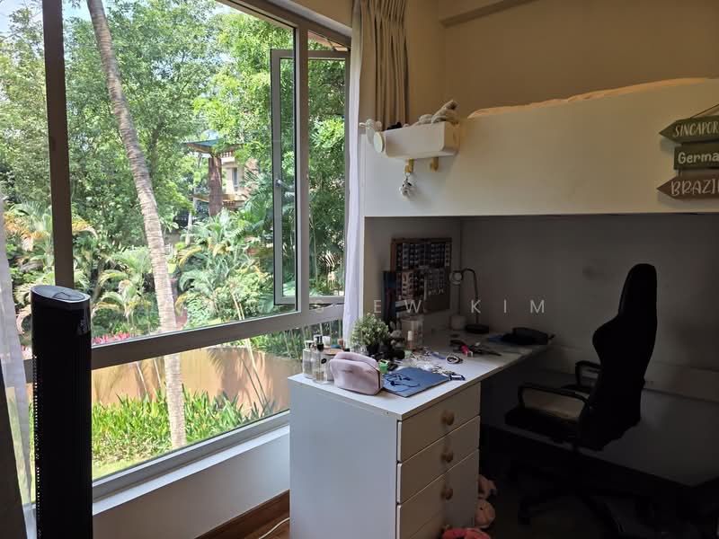 Maple Woods, 987 Bukit Timah Road, 4 Bedrooms, 1,800 sqft, Condominium For Rent, by Leow Siew Kim, 500236403 - Study - PropertyGuru.com.sg