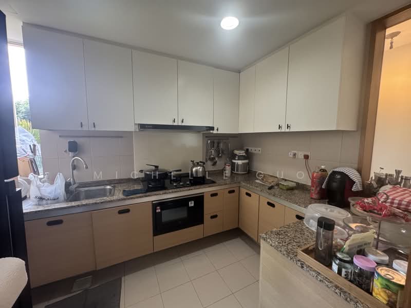 Ris Grandeur, 21 Elias Road, 4 Bedrooms, 1,539 sqft, Condominium For Rent, by Michelle Guo, 500236405 - Kitchen - PropertyGuru.com.sg