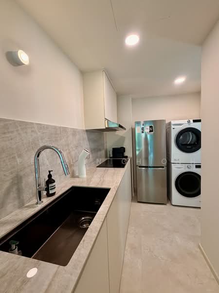 Double Bay Residences, 17C Simei Street 4, Pasir Ris / Tampines, 2 Bedrooms, 926 sqft, Condominium For Sale, by Pearlyn Chionh, 500236409 - Kitchen - PropertyGuru.com.sg