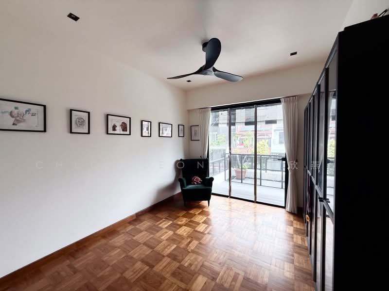 Lilac park, , 5 Bedrooms, 3,000 sqft, Terraced House For Sale, by Chloe Leong (廖欣燕）, 500236414 - Bedroom - PropertyGuru.com.sg