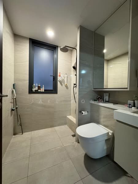 Signature At Yishun, 29 Yishun Street 51, 3 Bedrooms, 1,098 sqft, Condominium For Sale, by Jake Wong, 500236418 - Bathroom - PropertyGuru.com.sg