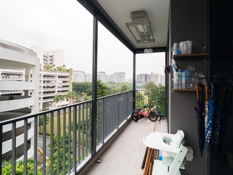 Signature At Yishun, 29 Yishun Street 51, Sembawang / Yishun, 3 Bedrooms, 1,098 sqft, Condominium For Sale, by Jake Wong, 500236418 - Balcony - PropertyGuru.com.sg