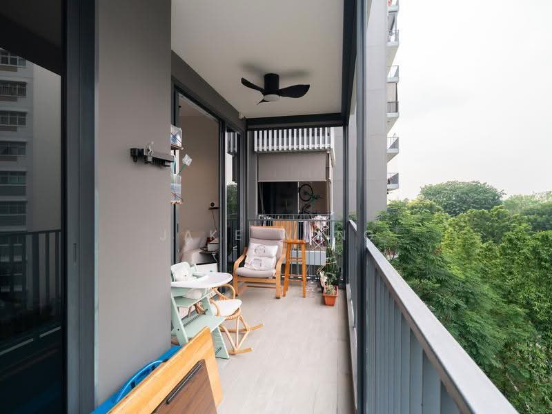 Signature At Yishun, 29 Yishun Street 51, Sembawang / Yishun, 3 Bedrooms, 1,098 sqft, Condominium For Sale, by Jake Wong, 500236418 - Balcony - PropertyGuru.com.sg