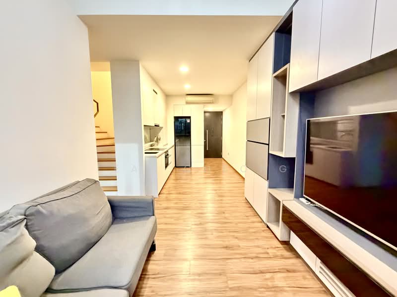 The Orient, 251 Pasir Panjang Road, 3 Bedrooms, 1,141 sqft, Condominium For Rent, by Lean Cheong, 500236419 - Living Room - PropertyGuru.com.sg