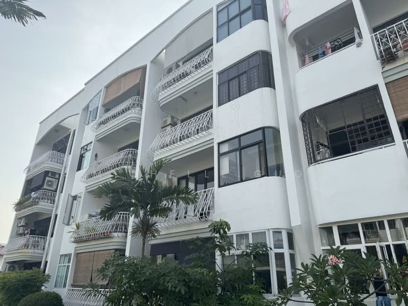 Katong Gardens, 235 Tembeling Road, 4 Bedrooms, 2,347 sqft, Apartment For Rent, by Michelle Guo, 500236422 - Exterior - PropertyGuru.com.sg