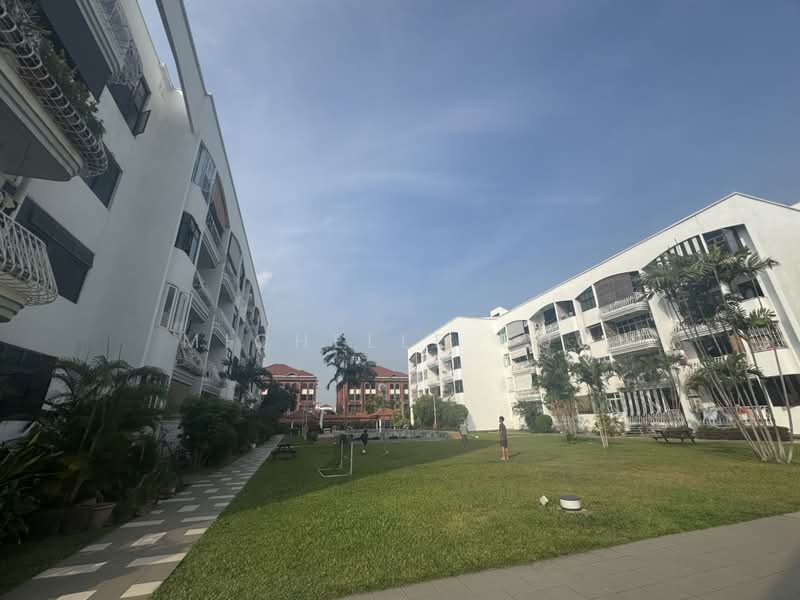 Katong Gardens, 235 Tembeling Road, 4 Bedrooms, 2,347 sqft, Apartment For Rent, by Michelle Guo, 500236422 - Exterior - PropertyGuru.com.sg