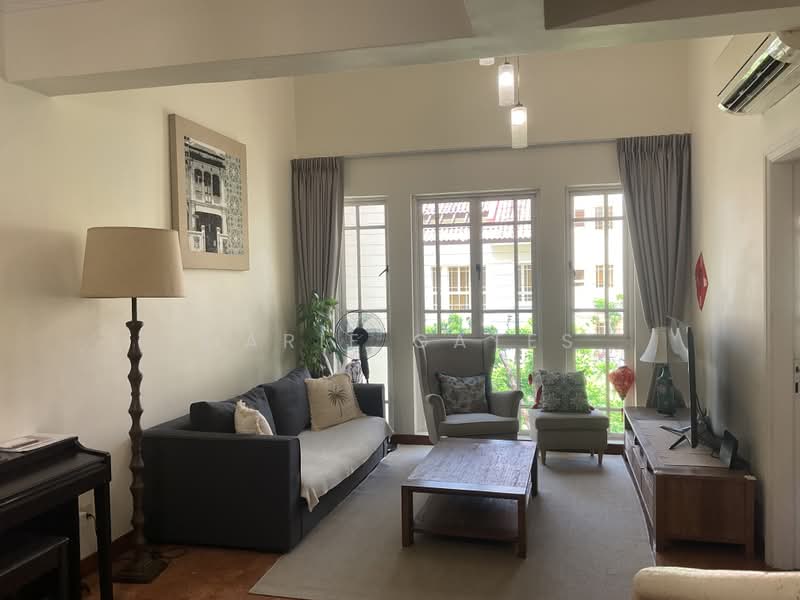 Villa Marina, 21 Jalan Sempadan, 4 Bedrooms, 2,024 sqft, Condominium For Sale, by Marie Gates, 500236424 - Living Room - PropertyGuru.com.sg
