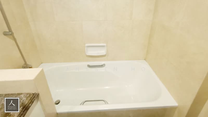 East Meadows, 30 Tanah Merah Kechil Road, Room Rental, 120 sqft, Condominium For Rent, by Janssen Ho, 500236428 - Bathroom - PropertyGuru.com.sg