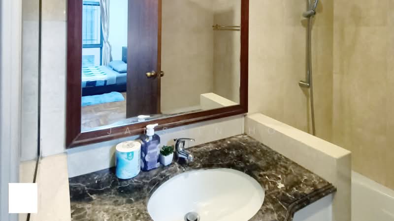 East Meadows, 30 Tanah Merah Kechil Road, Room Rental, 120 sqft, Condominium For Rent, by Janssen Ho, 500236428 - Bathroom - PropertyGuru.com.sg