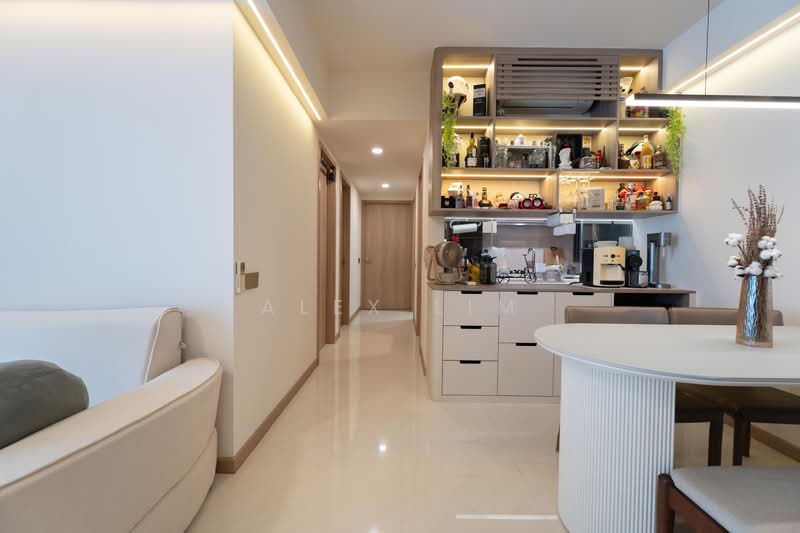 Treasure Crest, 60 Anchorvale Crescent, 3 Bedrooms, 1,076 sqft, Condominium For Sale, by Alex Lim, 500236451 - Corridor - PropertyGuru.com.sg