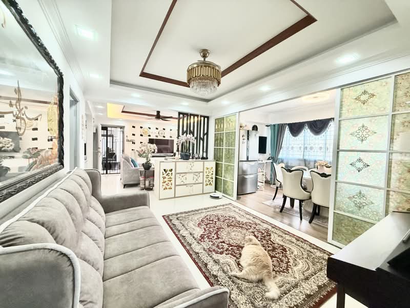 724 Pasir Ris Street 72, 724 Pasir Ris Street 72, 3 Bedrooms, 1,334 sqft, HDB Flat For Sale, by VIVIAN Chan, 500236456 - Living Room - PropertyGuru.com.sg