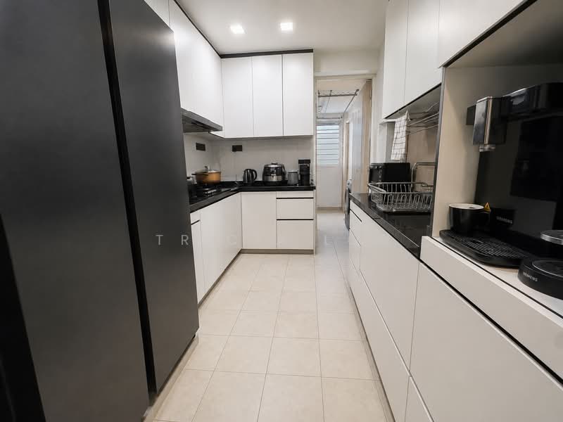 Parc Mondrian, 21 Woodleigh Close, 3 Bedrooms, 1,206 sqft, Condominium For Sale, by Tricia Low, 500236469 - Kitchen - PropertyGuru.com.sg