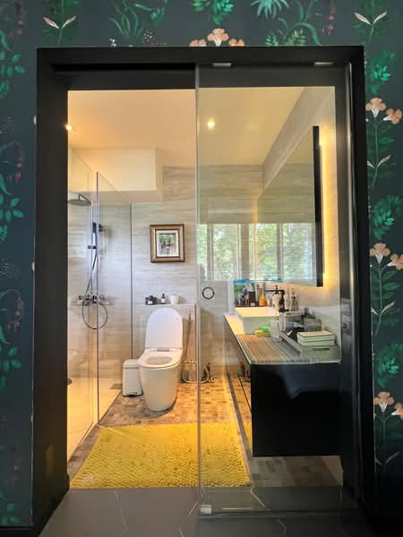 Lagoon View, 5000L Marine Parade Road, 3 Bedrooms, 1,646 sqft, Apartment For Sale, by Ruben Koh, 500236471 - Master Bathroom - PropertyGuru.com.sg