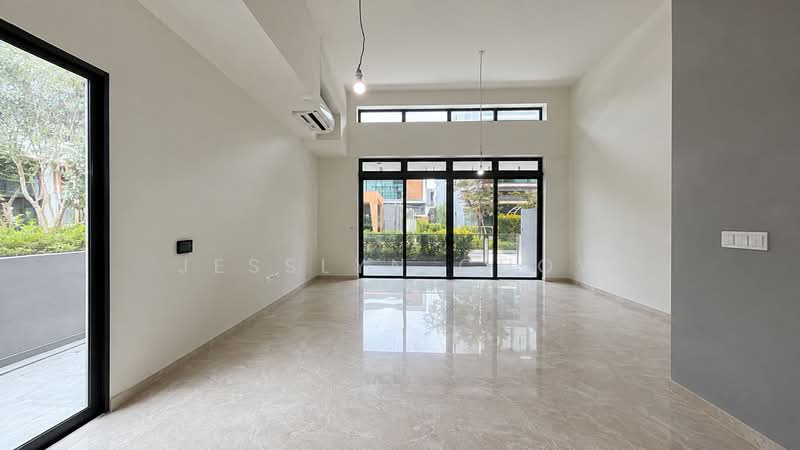 Belgravia Ace, 100 Belgravia Drive, Seletar / Yio Chu Kang, 5 Bedrooms, 4,058 sqft, Semi-Detached House For Sale, by Jesslyn Chow, 500236475 - Living Room - PropertyGuru.com.sg