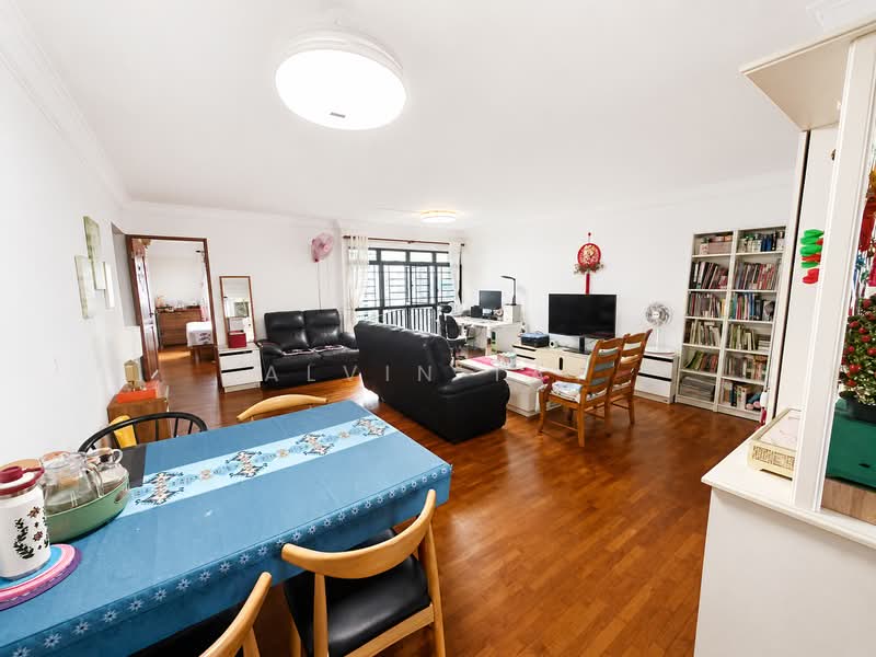 290A Compassvale Crescent, 290A Compassvale Crescent, Hougang / Punggol / Sengkang, 3 Bedrooms, 1,184 sqft, HDB Flat For Sale, by Alvin Tay, 500236490 - Living Room - PropertyGuru.com.sg