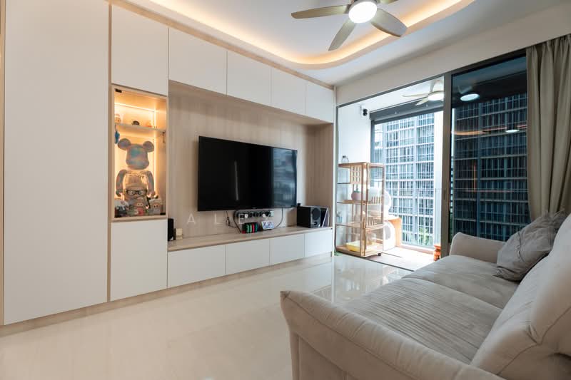 Sol Acres, 10 Choa Chu Kang Grove, 2 Bedrooms, 850 sqft, Condominium For Sale, by Alex Lim, 500236495 - Living Room - PropertyGuru.com.sg