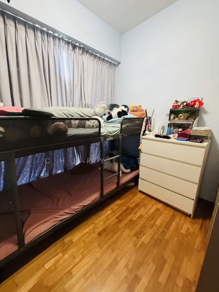 J Gateway, , 3 Bedrooms, 947 sqft, Condominium For Sale, by Cheryl Tan, 500236498 - Bedroom - PropertyGuru.com.sg