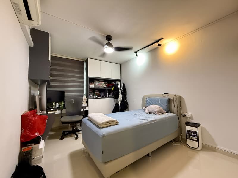 159 Bedok South Avenue 3, 159 Bedok South Avenue 3, 3 Bedrooms, 1,130 sqft, HDB Flat For Sale, by Daryl Soh, 500236503 - Bedroom - PropertyGuru.com.sg