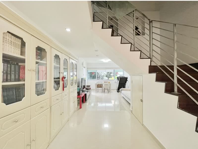 326 Yishun Ring Road, 326 Yishun Ring Road, 4 Bedrooms, 1,572 sqft, HDB Flat For Sale, by Evelyn Tan, 500236505 - Interior - PropertyGuru.com.sg