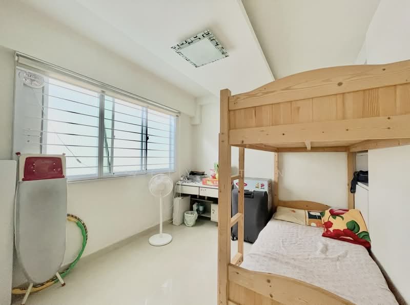 326 Yishun Ring Road, 326 Yishun Ring Road, 4 Bedrooms, 1,572 sqft, HDB Flat For Sale, by Evelyn Tan, 500236505 - Bedroom - PropertyGuru.com.sg
