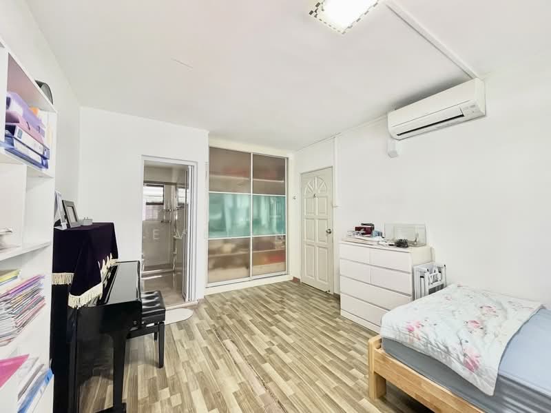 326 Yishun Ring Road, 326 Yishun Ring Road, 4 Bedrooms, 1,572 sqft, HDB Flat For Sale, by Evelyn Tan, 500236505 - Bedroom - PropertyGuru.com.sg