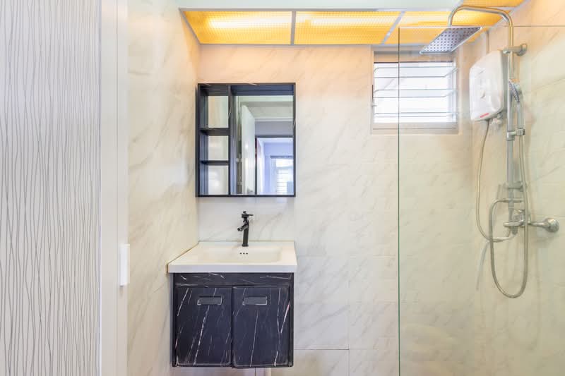 812B Choa Chu Kang Avenue 7, 812B Choa Chu Kang Avenue 7, 3 Bedrooms, 1,001 sqft, HDB Flat For Sale, by Jemaine Ng, 500236514 - Bathroom - PropertyGuru.com.sg