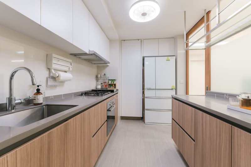 Rivercove Residences EC, 20 Anchorvale Ln, 3 Bedrooms, 1,076 sqft, Condominium For Rent, by Athalia Soon Sze Yin, 500236521 - Kitchen - PropertyGuru.com.sg