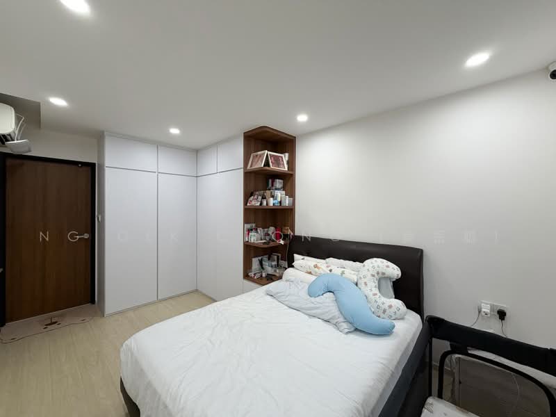 70B Telok Blangah Heights, 70B Telok Blangah Heights, 3 Bedrooms, 1,001 sqft, HDB Flat For Sale, by Ng Gek Chong (黄岳聪), 500236523 - Bedroom - PropertyGuru.com.sg