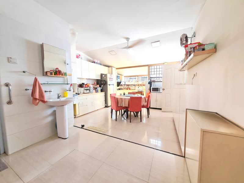 Joo Chiat Terrace, , 5 Bedrooms, 2,800 sqft, Terraced House For Sale, by Amelia Ang, 500236525 - Kitchen - PropertyGuru.com.sg
