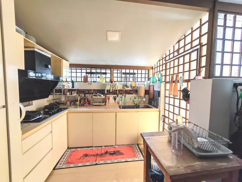 Joo Chiat Terrace, , 5 Bedrooms, 2,800 sqft, Terraced House For Sale, by Amelia Ang, 500236525 - Kitchen - PropertyGuru.com.sg
