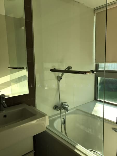 Botannia, 29B West Coast Park, 2 Bedrooms, 829 sqft, Condominium For Rent, by Douglas Quah, 500236528 - Bathroom - PropertyGuru.com.sg