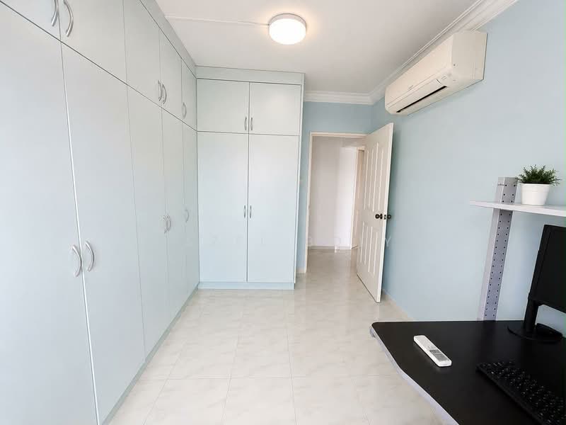 372 Hougang Street 31, 372 Hougang Street 31, 3 Bedrooms, 1,324 sqft, HDB Flat For Sale, by Hazel Boey, 500236530 - Study - PropertyGuru.com.sg