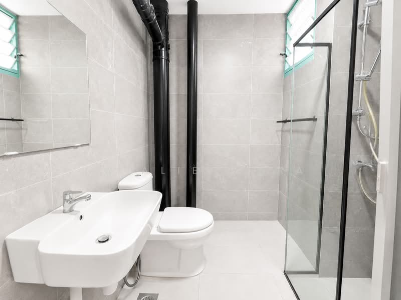 474 Segar Road, 474 Segar Road, 3 Bedrooms, 1,377 sqft, HDB Flat For Sale, by Natalie Indra, 500236534 - Bathroom - PropertyGuru.com.sg