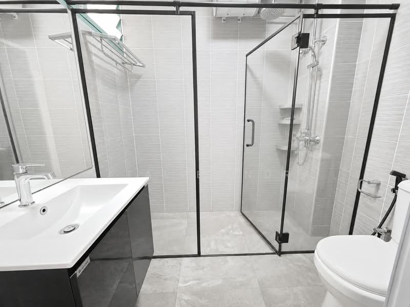 474 Segar Road, 474 Segar Road, 3 Bedrooms, 1,377 sqft, HDB Flat For Sale, by Natalie Indra, 500236534 - Bathroom - PropertyGuru.com.sg