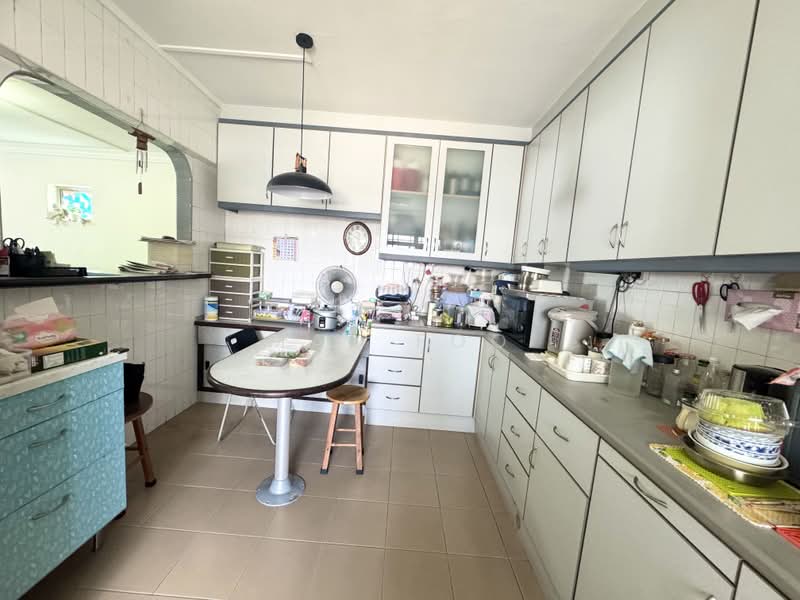 130 Cashew Road, 130 Cashew Road, 4 Bedrooms, 1,560 sqft, HDB Flat For Sale, by Max Foo, 500236535 - Kitchen - PropertyGuru.com.sg