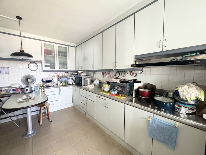 130 Cashew Road, 130 Cashew Road, 4 Bedrooms, 1,560 sqft, HDB Flat For Sale, by Max Foo, 500236535 - Kitchen - PropertyGuru.com.sg