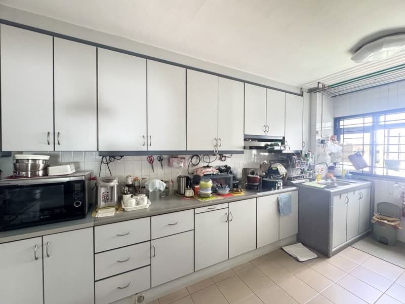 130 Cashew Road, 130 Cashew Road, 4 Bedrooms, 1,560 sqft, HDB Flat For Sale, by Max Foo, 500236535 - Kitchen - PropertyGuru.com.sg