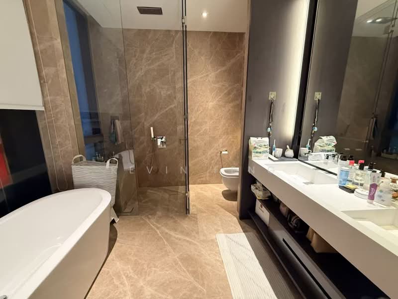 Leedon Residence, 6 Leedon Heights, 4 Bedrooms, 5,285 sqft, Condominium For Sale, by Kevin Feng, 500236536 - Bathroom - PropertyGuru.com.sg